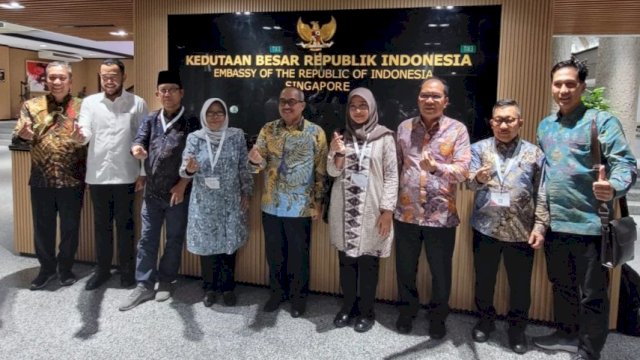 Wali Kota Makassar, Moh Ramdhan Pomanto saat mengikuti materi Lessons from the Covid-19 Pandemic dalam program Capacity Building RISING di Singapura, Selasa (7/3/2023). (Foto: Istimewa)