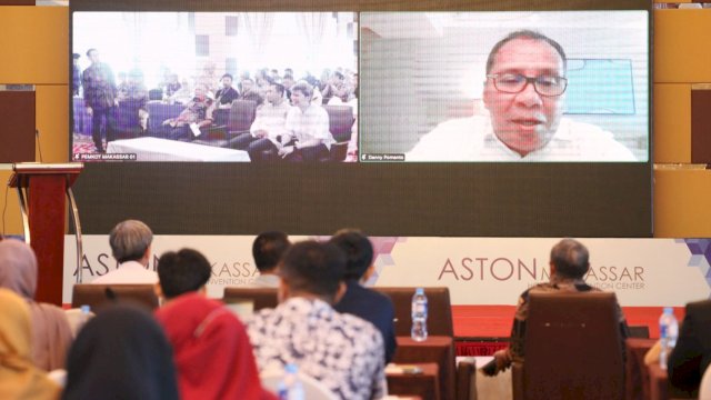Wali Kota Makassar, Moh Ramdhan Pomanto saat memberikan materi dalam Program Workshop Capacity Building Temasek Foundation Singapore Cooperation Enterprise (SCE), Jumat (10/3/2023). (Foto: Istimewa)