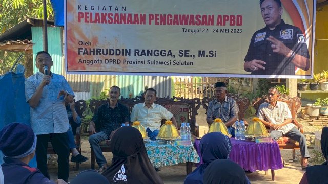 Anggota DPRD Sulsel, Fahruddin Rangga menggelar kegiatan pengawasan pelaksanaan APBD Provinsi Sulawesi Selatan di Desa Gentungan, Kecamatan Bajeng Barat, Gowa, Selasa (23/5/2023). (Foto: Istimewa)