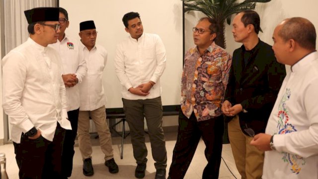 Wali Kota Makassar, Moh Ramdhan Pomanto bersilaturahmi dengan sejumlah kepala daerah anggota Apeksi di Jakarta, Kamis (6/4/2023). (Foto: Istimewa)