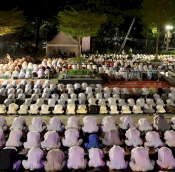 Ikut Salat Subuh, Pangdam XIV Hasanuddin Apresiasi Wali Kota Danny Pomanto