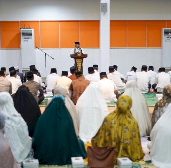 Peringati Nuzulul Qur’an, Taufan Pawe Ajak Jadikan Al Qur’an Sebagai Pedoman Hidup