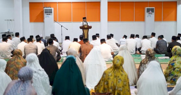 Peringati Nuzulul Qur&#8217;an, Taufan Pawe Ajak Jadikan Al Qur&#8217;an Sebagai Pedoman Hidup