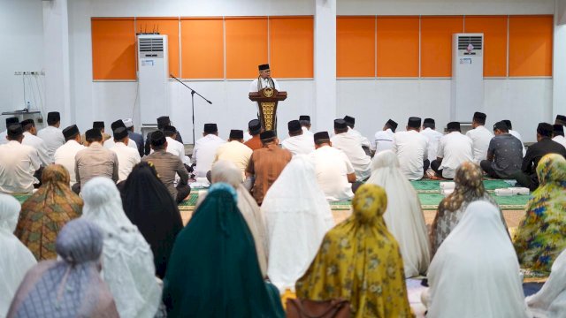 Peringati Nuzulul Qur’an, Taufan Pawe Ajak Jadikan Al Qur’an Sebagai Pedoman Hidup