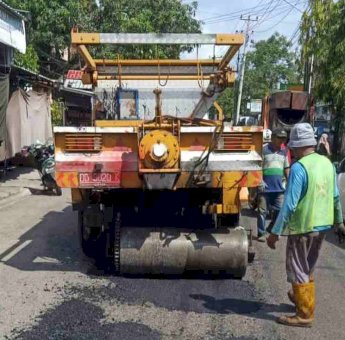 Pemkot Parepare Terus Lakukan Perbaikan Jalan, Taufan Pawe: Untuk Kepentingan Masyarakat