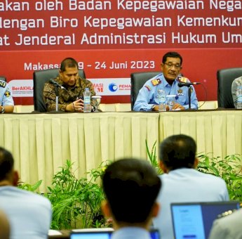 Liberti Sitinjak : Uji Kompetensi dan Potensi Pegawai Upaya Tingkatkan Pengembangan SDM