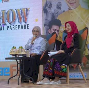 Budayawan Diskusi Sejarah Parepare di Festival Salo Karajae Talkshow