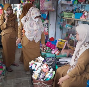 Disdag Pemkot Parepare Sisir Barang Tidak Layak Edar di Pasaran