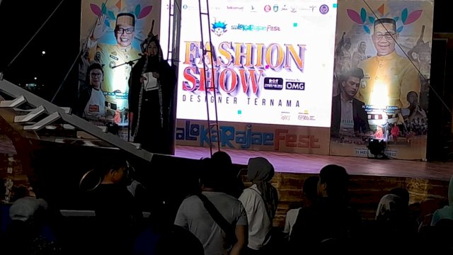 Erna Rasyid Taufan Apresiasi Panitia Fashion Show Festival Salo Karajae Parepare