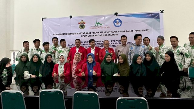 Para Guru Ponpes Showatul Is’ad Pangkep Terima Ilmu dari Unhas