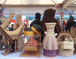 Dihadiri 36 Negara, Dekranasda Sulsel Turut serta Sukseskan Multilateral Naval Exercise Komodo