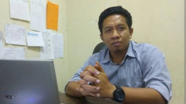 Komisioner KPUD Selayar, Andi Dewantara. (Foto: Andi Rusman / Republiknews.co.id)