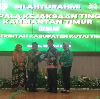 Terima Kunjungan Kajati Kaltim, Bupati Ardiansyah Perkenalkan Perusahaan Tambang di Kutim