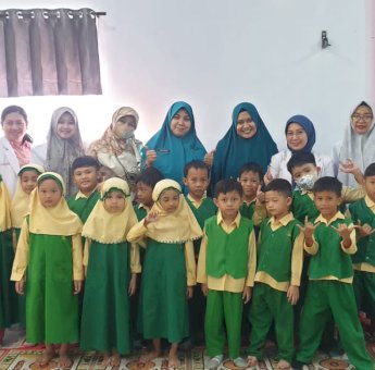 PKK Sulsel – Pokja Bunda Paud Gelar Kegiatan Penyuluhan dan Pemeriksaan Gigi Mulut