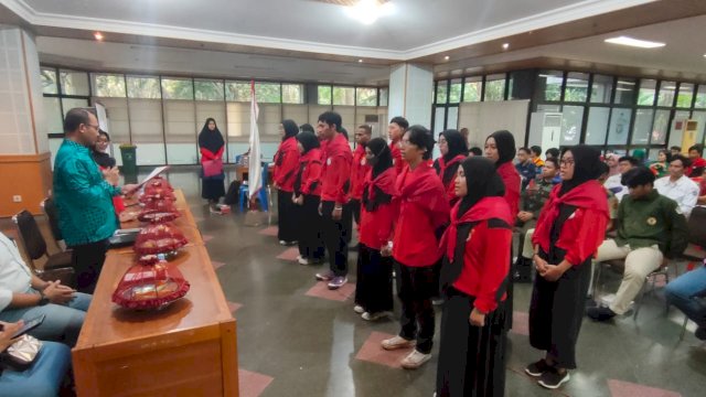 WR I Unhas: Buat yang Bukan Sekadar Rutinitas