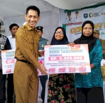 350 Warga Wakatobi Terima Bantuan Modal Usaha, Rp2 Juta Per Orang