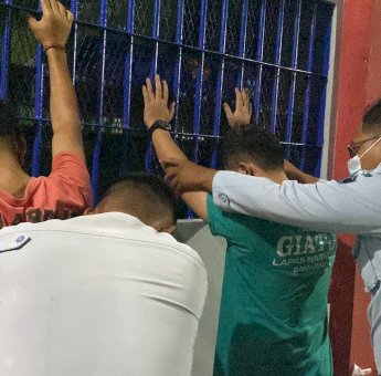 Jelang Idul Adha, Lapas Narkotika Samarinda Gelar Razia Kamar WBP