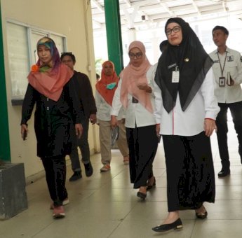 Rangkaian Reses, Sri Rahmi Sidak Lift yang Tak Berfungsi di RSUD Haji Makassar