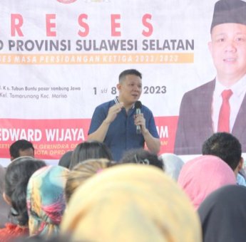 Di Kecamatan Mariso, Edward Horas Terima Aspirasi Warga Agar Stadion Mattoanging Dibangun Kembali