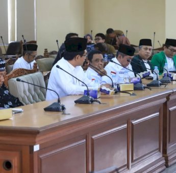 Dibahas di DPRD Sulsel, Ranperda Pesantren Akomodir Muatan Lokal di Sulsel