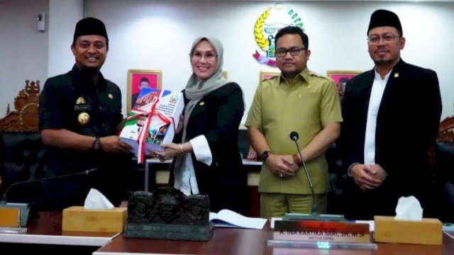 Rapat paripurna DPRD Sulsel dengan agenda penyampaian hasil-hasil reses. (Foto: Istimewa)