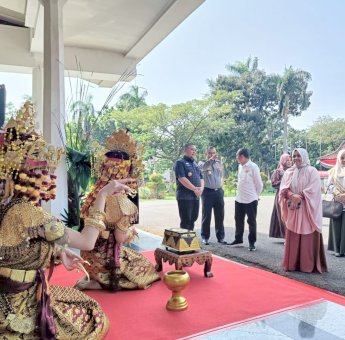Ketua PKK, Direktur RSAM, dan Asisten Pemkot Parepare Hadiri HUT Apeksi di Palembang