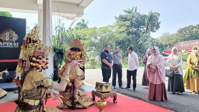 Ketua PKK, Direktur RSAM, dan Asisten Pemkot Parepare Hadiri HUT Apeksi di Palembang