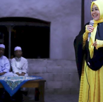 Ketua PKK Parepare Erna Rasyid Taufan Safari Dakwah di Palembang