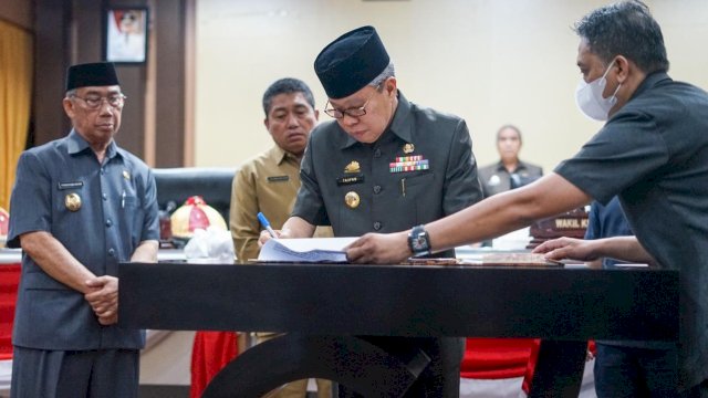 Paripurna DPRD Parepare, Taufan Pawe Sampaikan Rekomendasi LPPJ Wali Kota Tahun Anggaran 2022