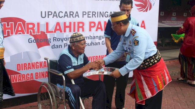 Ket : Kalapas IIA Parepare, Totok Budiyanto 