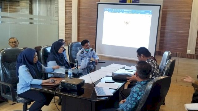 Tim Kanwil Kemenkumham Sulawesi Selatan berhasil melakukan penyempurnaan terhadap Ranperda di tiga kabupaten. Masing-masing di Kabupaten Soppeng, Wajo, dan Toraja Utara. (Dok. Humas Kanwil Kemenkumham Sulsel)