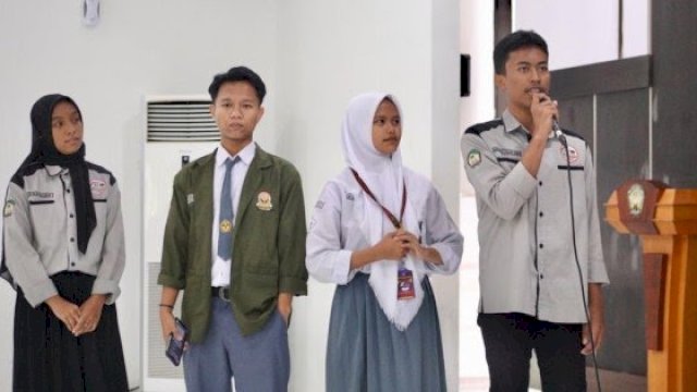 Keterlibatan anak dalam proses pembangunan di Kabupaten Gowa berhasil membawa daerah ini mempertahankan predikatnya sebagai Kabupaten Layak Anak (KLA) Tahun 2023, bahkan berhasil menaikkan kategorinya menjadi Madya. (Dok. Humas Gowa)
