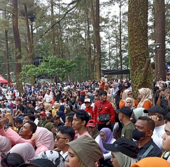 Ribuan Wisatawan Hadiri Pembukaan Beautiful Malino, Akui Jadi Kegiatan yang Dirindukan