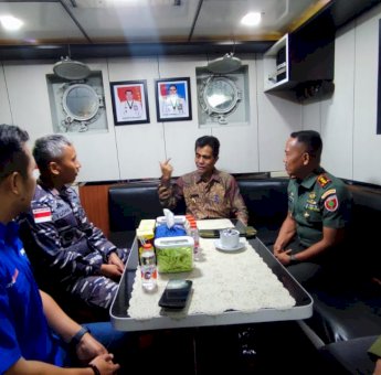 Gunakan KRI Tongkol 813, Tim ERB 2023 Tiba di Selayar