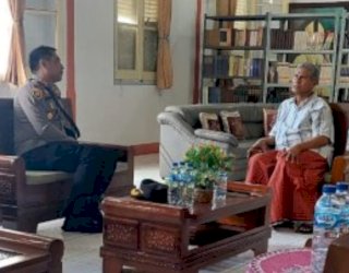Jalin Silaturahmi, Kapolres AKBP Joni Mahardika Kunjungi Istana Keuskupan Agung Ende