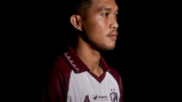 Tampilan jersey away terbaru PSM Makassar yang akan digunakan di ajang Liga 1 musim 2023/2024. (Foto: Istimewa)