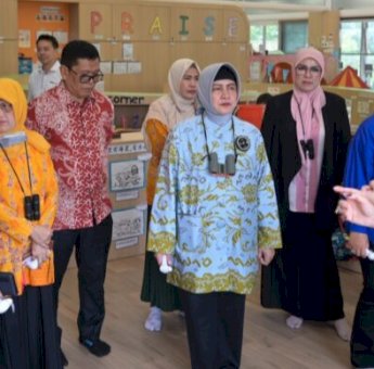 Bunda PAUD Kota Makassar Studi Banding Bersama 32 Kepsek di Singapura