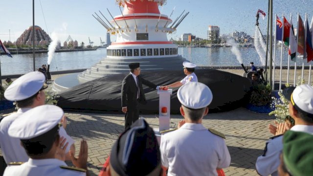 Wali Kota Makassar, Moh Ramdhan Pomanto bersama Kepala Staf Angkatan Laut (KSAL) Laksamana TNI Muhammad Ali meresmikan Monumen MNEK 2023, Selasa (6/6/2023). (Foto: Istimewa)