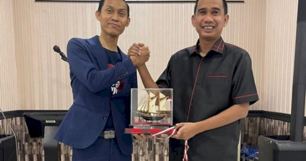 Sesama Alumni Unhas, Rudianto Lallo dan Sekretaris Dubes Kazakhstan Saling Puji