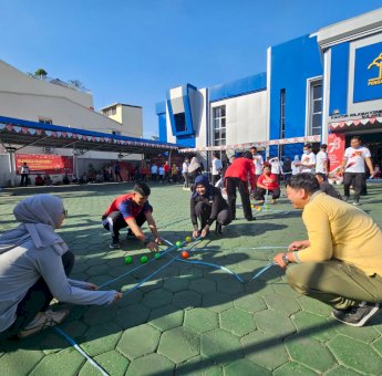 Ragam Lomba Tradisional di Gelar Kanwil Sulsel Meriahkan HUT Kemenkumham dan Kemerdekaan RI