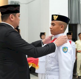 Anggota Paskibraka Gowa Dikukuhkan, Adnan Minta Pengibaran Bendera Berlangsung Baik dan Lancar