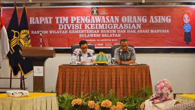 Suasana Rapat Koordinasi Kanwil Kemenkumham Sulsel dengan Tim PORA Provinsi Sulawesi Selatan, di Acacia Hall, Hotel Claro Makassar, Rabu (30/08/2023). (Dok. Humas Kanwil Kemenkumham Sulsel)