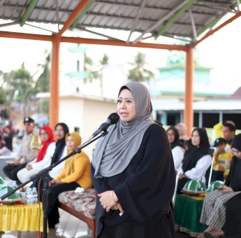 HUT RI ke-78, Erna Rasyid Taufan Buka Pekan Olahraga dan Seni di Lemoe
