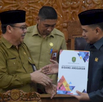 Tanggapi Pandangan Fraksi di DPRD, Pemkab Kutim Komitmen Benahi Kekurangan