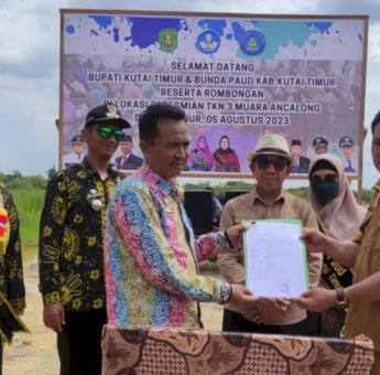 Berganti Status, TK Negeri 3 Muara Ancalong Diresmikan Bupati Kutim