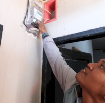 Pelanggan PLN di Makassar Langsung Rasakan Manfaat Meteran Listrik AMI