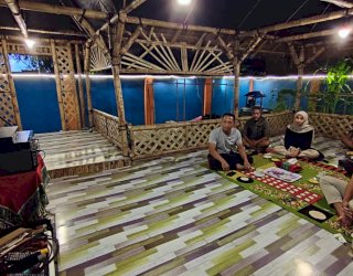 Dukung Timnas Indonesia, Dandim Selayar Gelar Nobar di Rujab