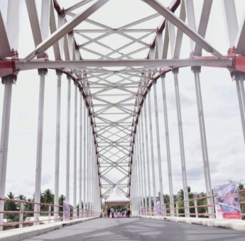 Jembatan Pacongkang Jadi Kebanggaan Warga Soppeng, Bupati Kaswadi Usulkan Diberi Nama Jembatan Andalan