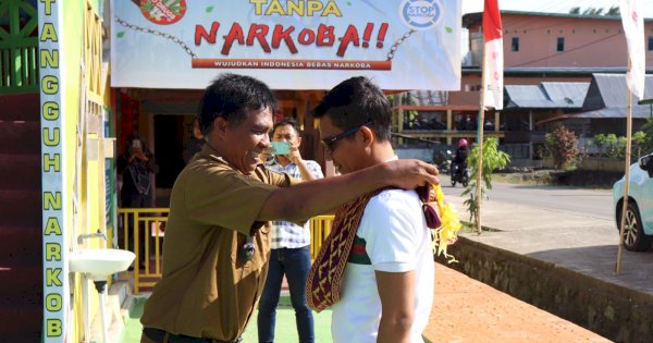 Dit Narkoba Polda Sulsel Kunjungi Kampung tangguh Lompulle Soppeng