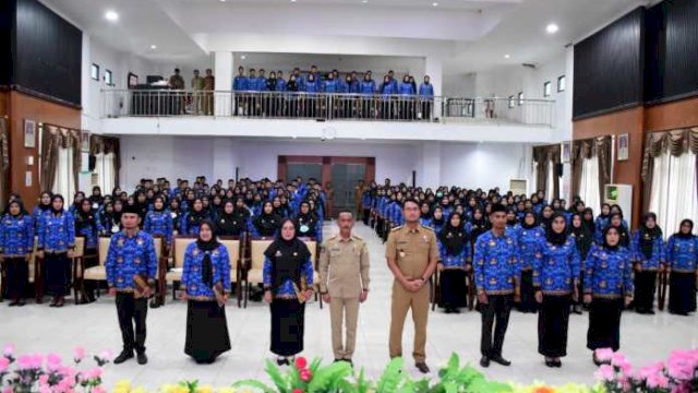 Penyerahan SK PPPK Guru Gelombang II tahun 2022 lalu. (ist)